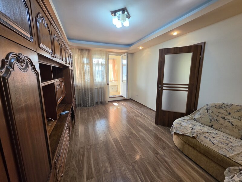 Theodor Pallady, 5 minute metrou 1 Decembrie 1918, Becatei, bloc reabilitat