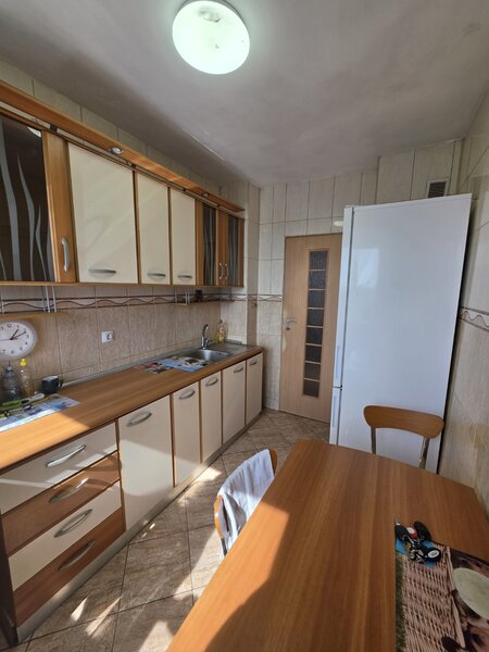 Theodor Pallady, 5 minute metrou 1 Decembrie 1918, Becatei, bloc reabilitat